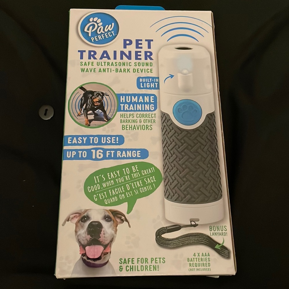 Paw Perfect Pet Trainer w/light